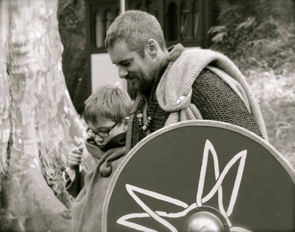 Njoerdur und Tjaldur (1).jpg